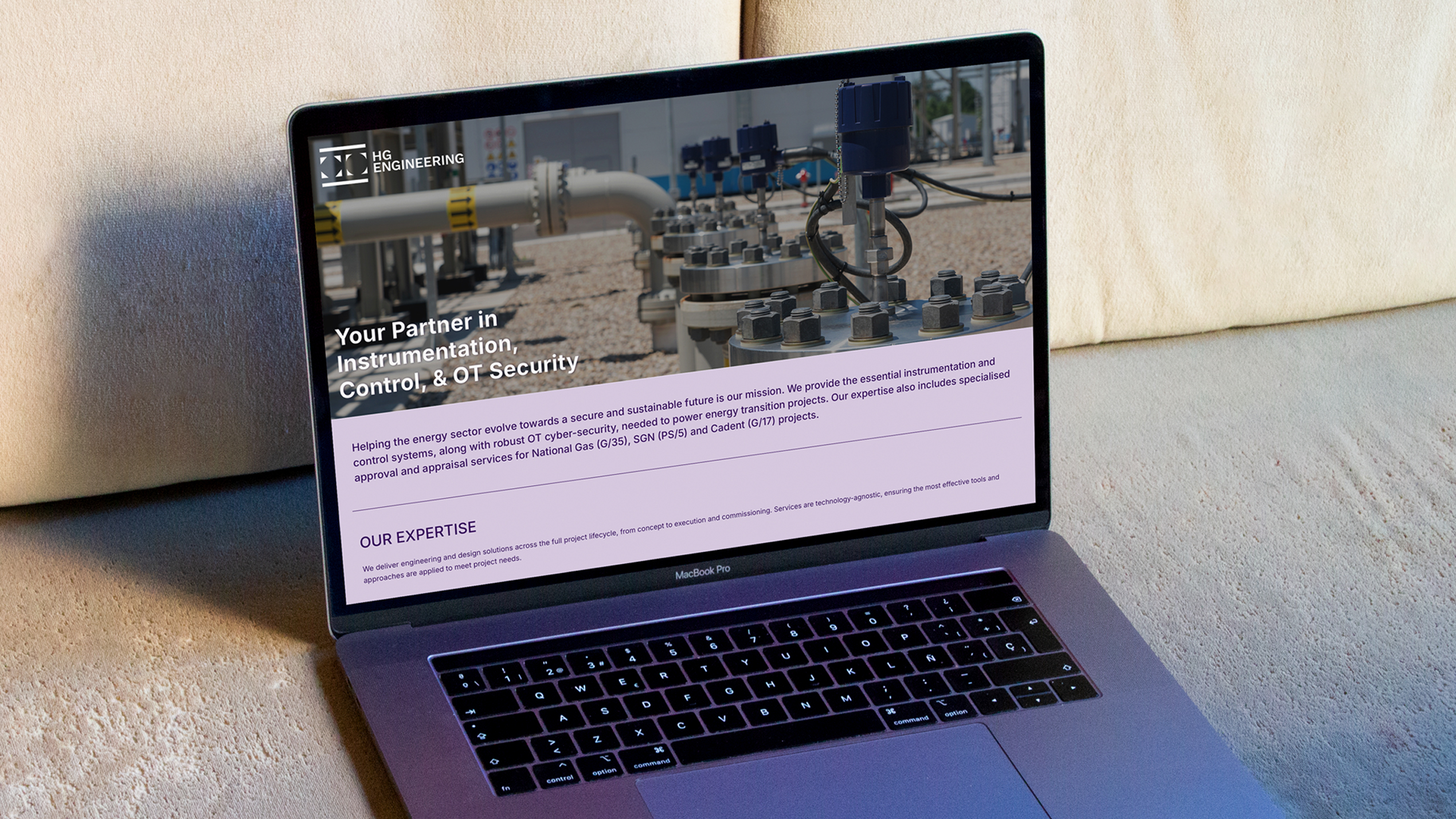 herrington-graphic-design-studio-visual-identity-logo-hg-engineering-11